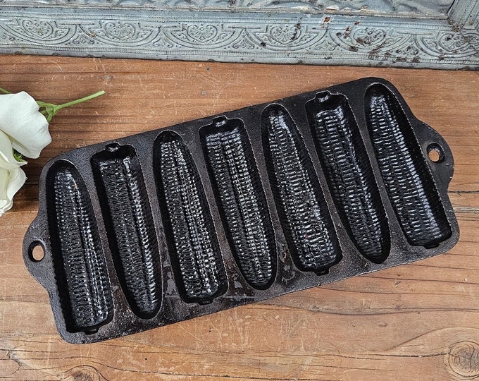 Vintage Crispy Corn Stick Pan - Unmarked
