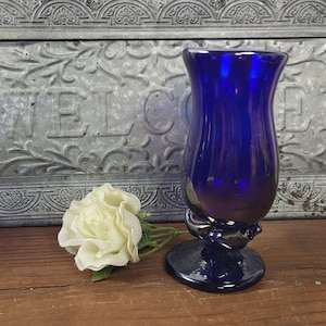 Vtg Irridescent Hand Blown Cobalt Blue Art Glass