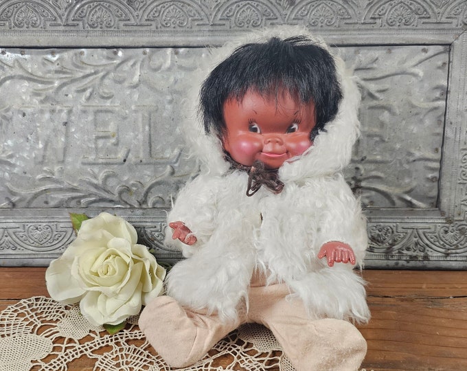 Vintage Regal Inuit Eskimo Doll - Canada Souvenir