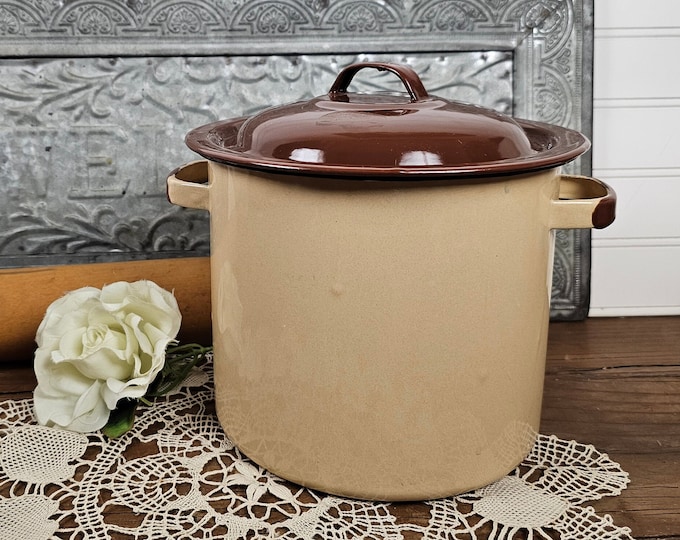 Rare Vintage MCM Brown and Tan Enamelware Stock Pot With Lid - Small