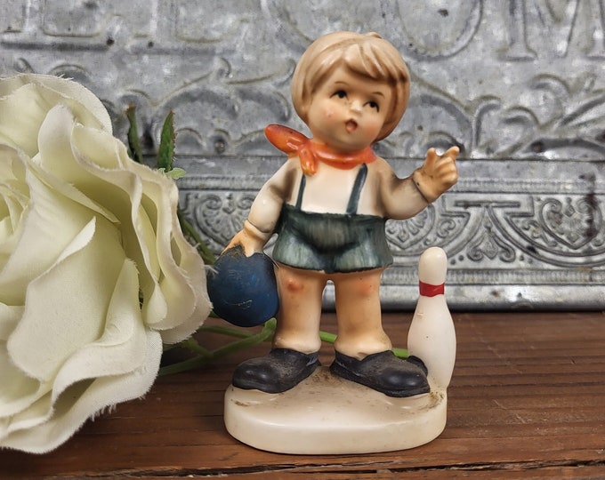 Vtg Hummel-Style Royal Crown Figurine, Boy Bowling #3667