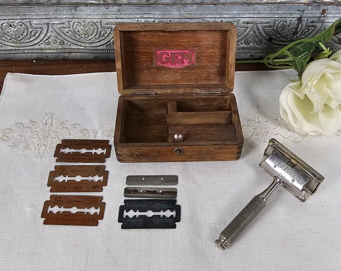 1920s Antique GEM Ever-Ready Safety Razor in Wooden Box with Gillette Blades
