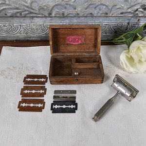 1920s Antique GEM Ever-ready Safety Razor in Wooden Box With Gillette ...