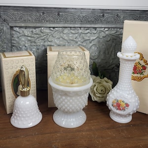 1970&#39;s Vtg Avon Hobnail Milk Glass Pieces - e to choose from