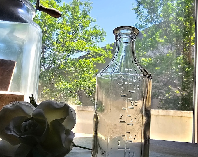 Antique Druggist Bottle - Double 3 Mark