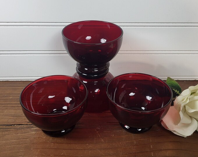Set of 4 Baltic Royal Ruby Sherbet Bowls by Anchor Hocking