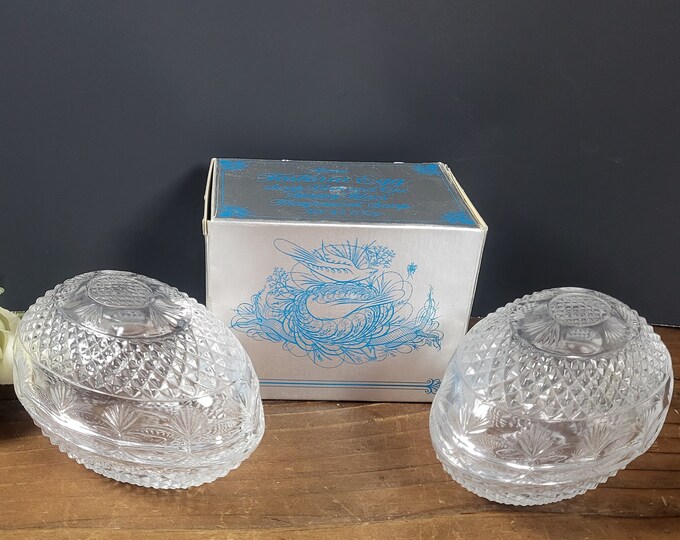 Vintage Avon Glass Fostoria Egg Soap Dish - Mothers Day 1977