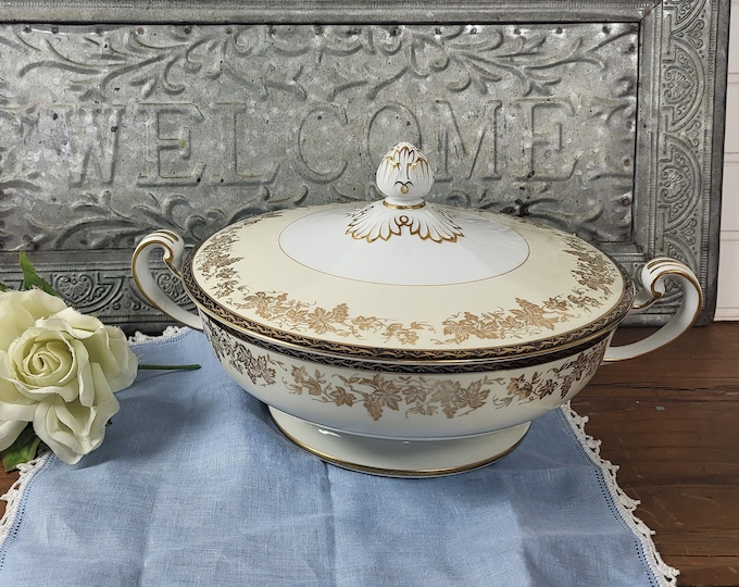 Vintage 1950s Noritake Valencia Covered Vegetable Bowl - Gold Leaves Fruit Design