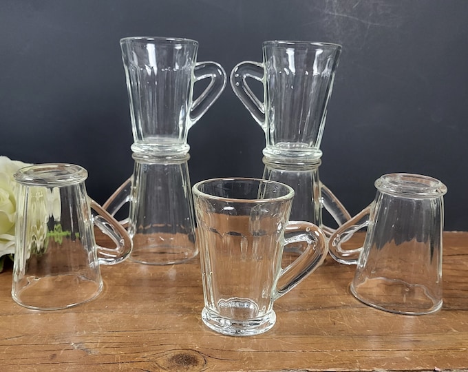 Set of 7 Vintage Pressed Glass Cappuccino Cups - Extraduro, LP