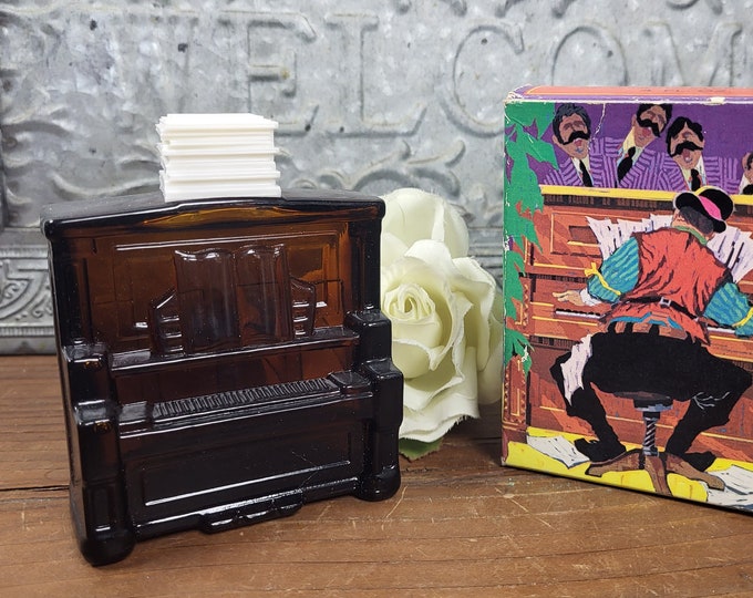 1970s Vtg Avon Piano Tai Winds Aftershave Decanter - VIB