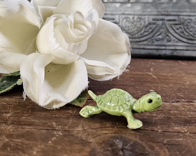 Hagan Renaker Mini #419 Mama Turtle | Collectible Animal Miniatures