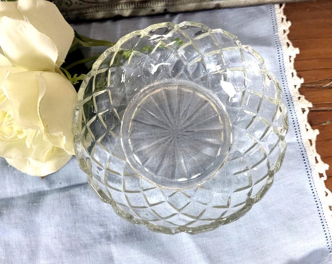Small Fruit Dessert Bowl - Waterford Clear by Anchor Hocking