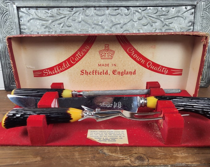 1940s  Sheffield Cutlery Carving Set with Bakelite Faux Antler Handles in Original Box