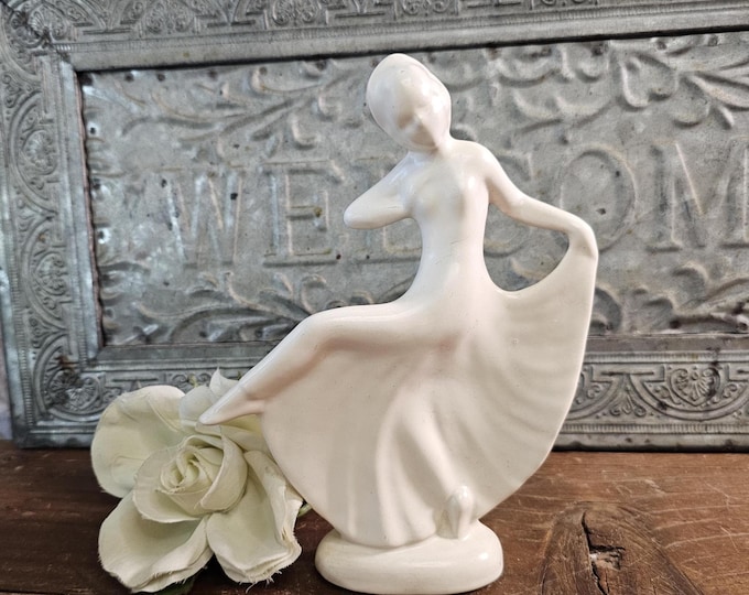 Haldeman Caliente Ivory Art Deco/Nouveau Elegant Dancing Woman Figurine #407 | California Pottery