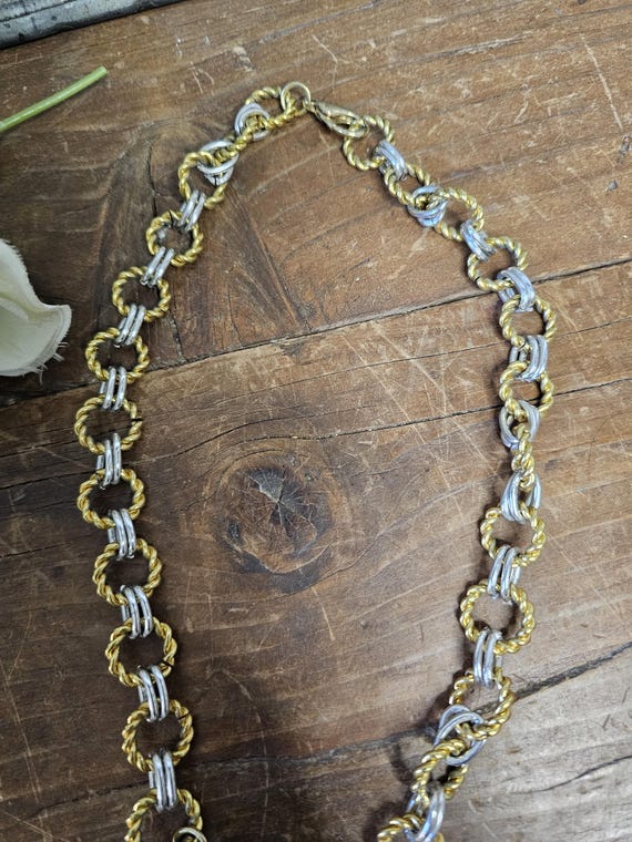 MAC Cosmetics Antiquitease Employee-only Necklace View 5