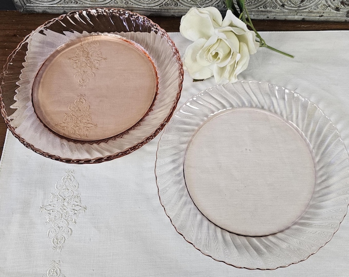 Salad Plates - Rosaline Pink (Swirl Optic) by Cristal D'Arques-Durand - Set of 2