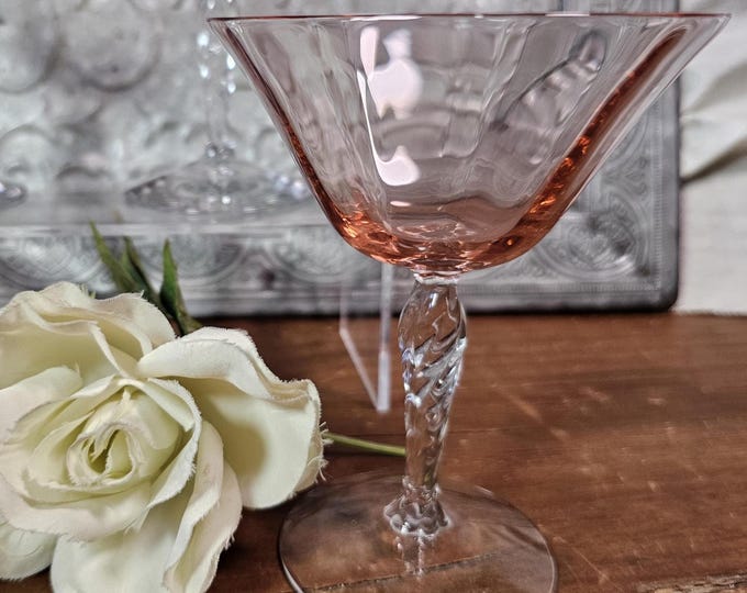 1930s Elegant Glass Pink Champagne Glasses with Twisted Stem | Fostoria 5097-5297