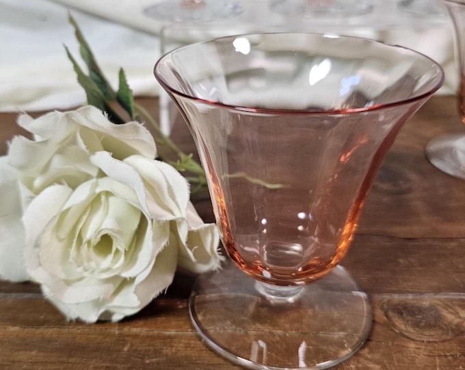 1930s Elegant Glass Pink Oyster-Fruit Cocktail Glasses | Fostoria 5097-5297