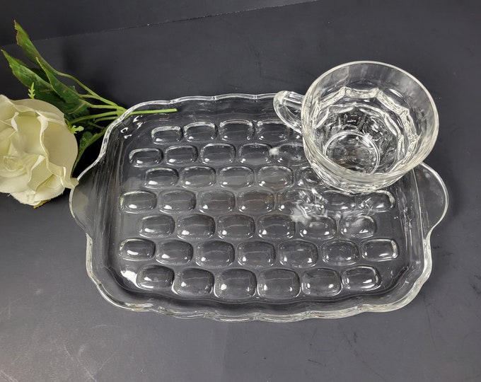 MCM 1960s Yorktown Snack Plate and Cup Set - Federal Glass Company