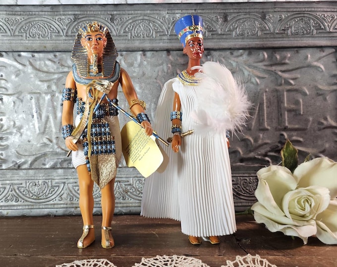 1980 Queen Nefertiti and Limited Signature Edition King Tutankhamun Peggy Nisbet 8” Dolls