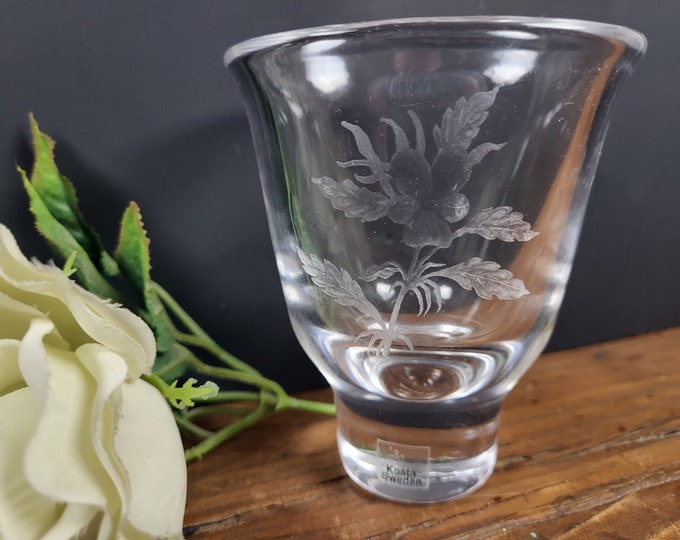 Vintage Kosta Boda Crystal Vase with Etched Floral Motif - Art Piece