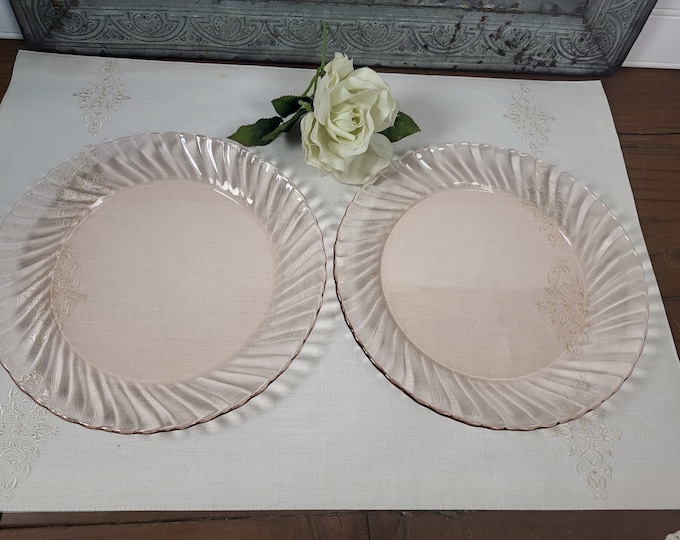 MCM Luncheon Plates - Rosaline Pink (Swirl Optic) - Cristal D'Arques-Durand - Set of 2