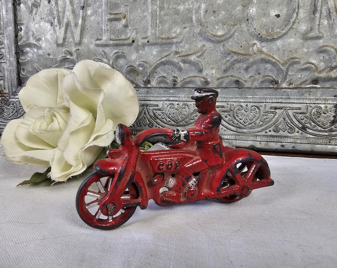 Antique 1930s Hubley Cast Iron Red Cop Motorcycle with sidecar - Midget #376