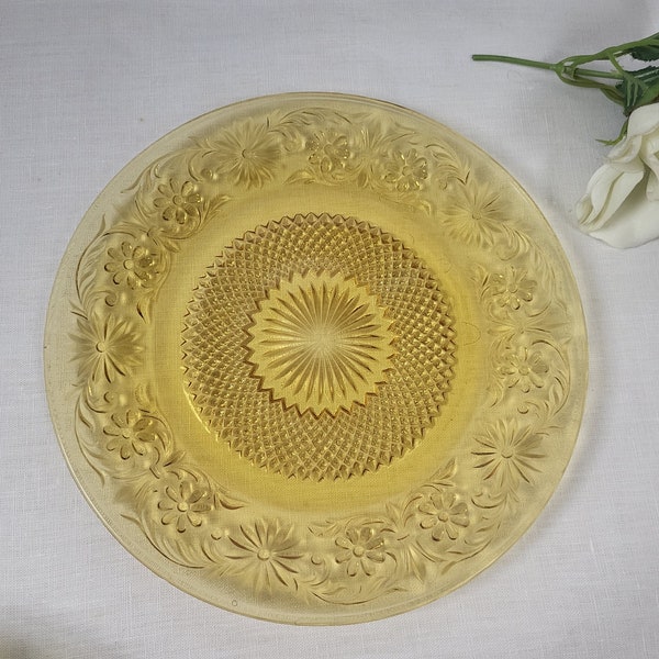 Depression Glass Luncheon Plate - Daisy Amber by Indiana Glass