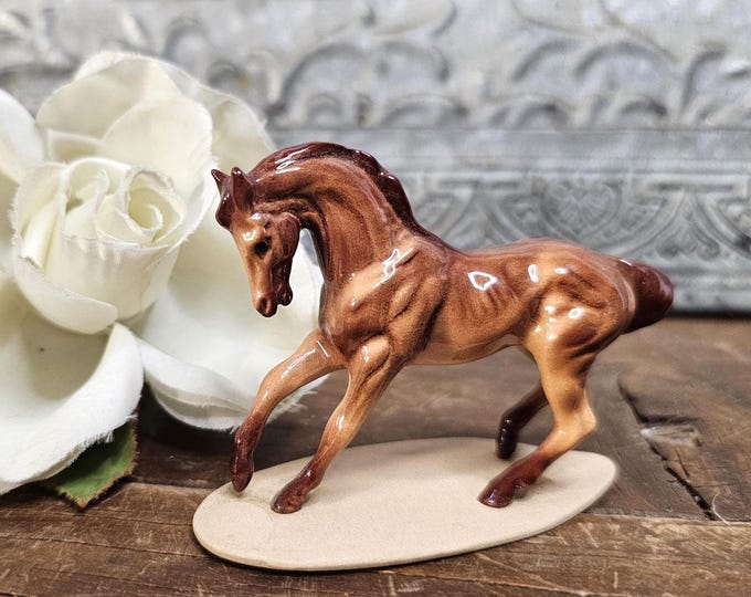 Vintage 1990s Retired Hagen Renaker Hand Painted Thoroughbred | Collectible Animal Miniatures