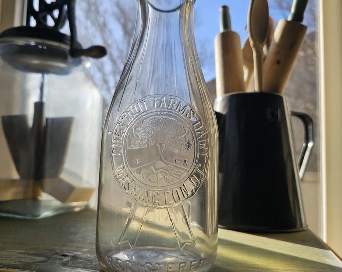 1910s One Quart Chestnut Farms Dairy Milk Bottle, Washington DC