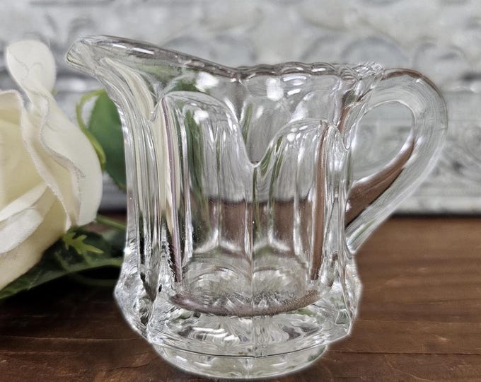 1899 EAPG Small Heisey Peerless Creamer