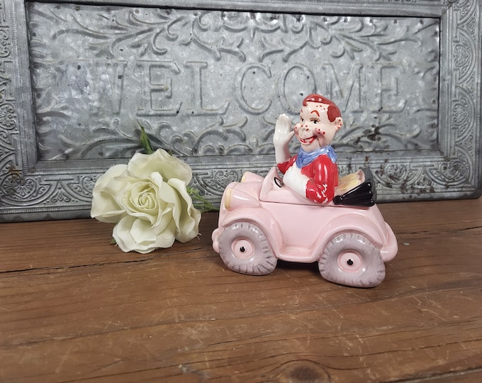 Quirky Howdy Doody in Pink Convertible Car - Small Decorative Figurine & Trinket Holder