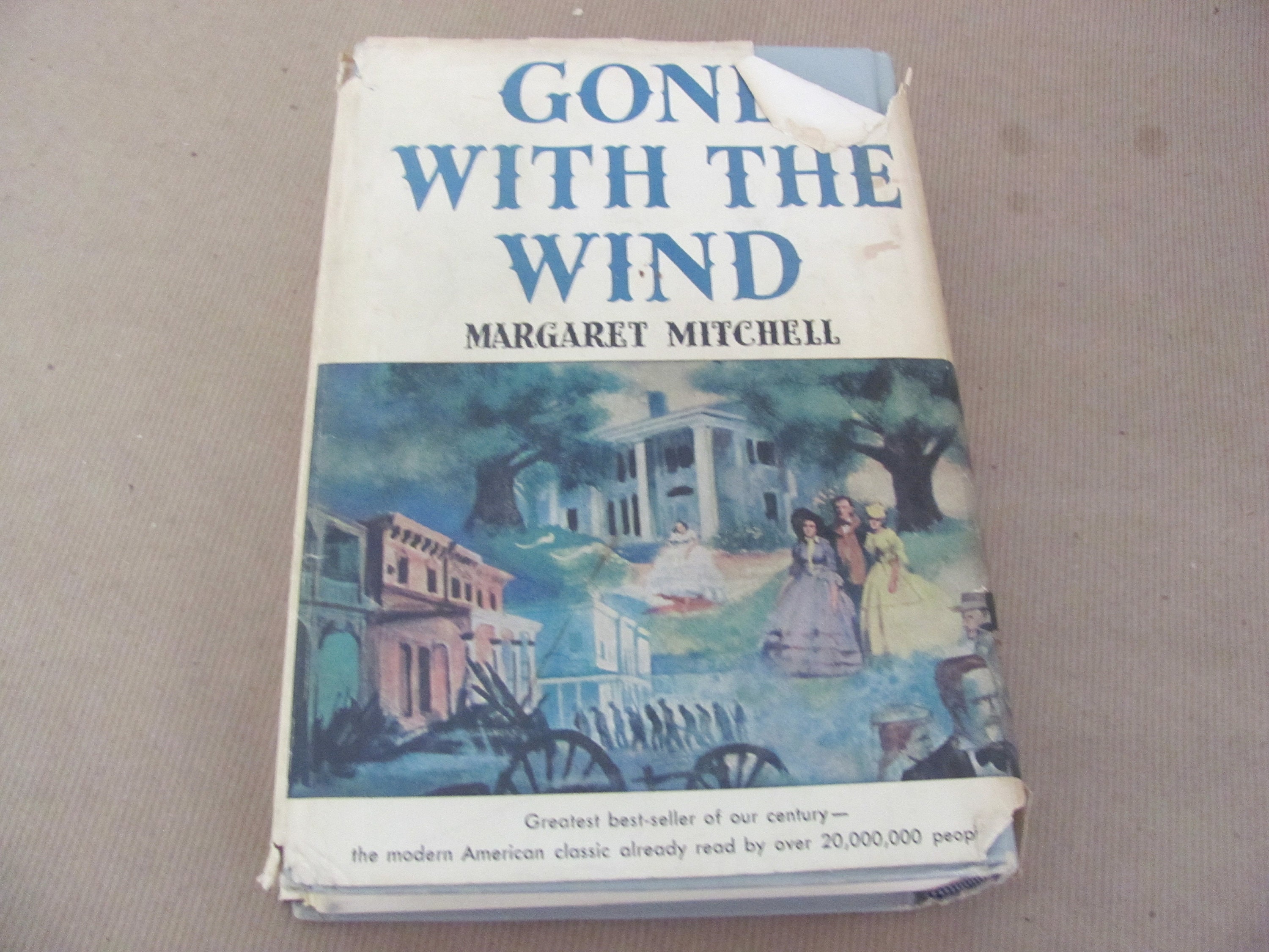 Vintage Gone With the Wind Book, 1960's Gone With the Wind