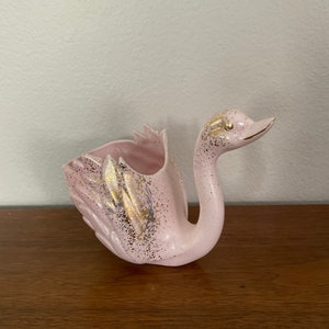 Vintage Swan Planter, 1960's Pink and Gold Ceramic Swan Planter, Pink Swan, Succulent Planter, 1960's, Mid Century Decor