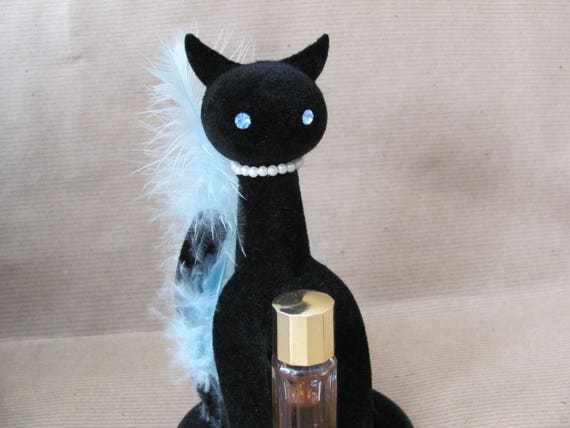 max factor cat perfume