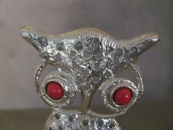 Vintage Owl Earring Holder, 1970's Gold Owl Earri… - image 3