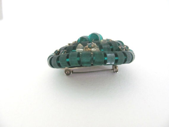 Vintage Green Brooch, 1960's Emerald Green Beaded… - image 3