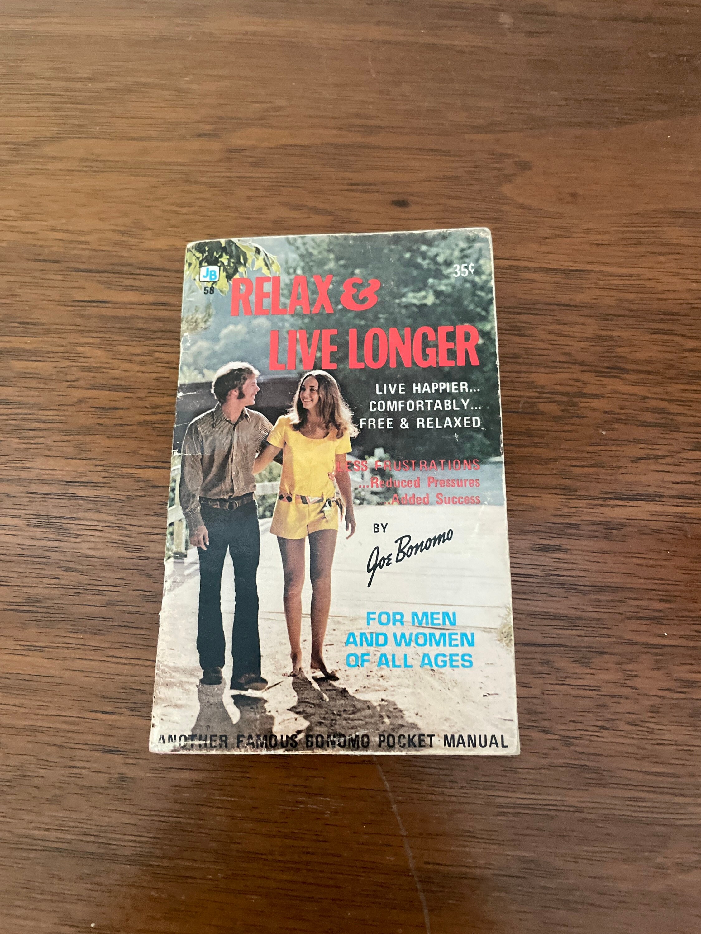 洋書 Golden Dozen Little Pocket Manuals Vintage The 