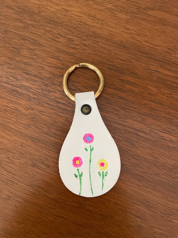 finestimaginary Mid Century Car Key Chain - Vintage Car Key Ring - Car Key Ring - Vintage Gift - Cute Key Ring - New Car Gift - Palm Springs
