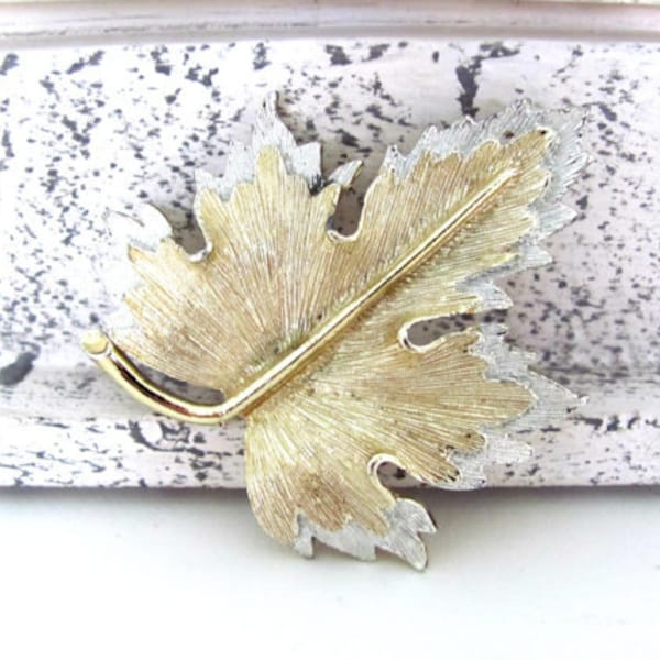 Vintage Leaf Brooch, 1970's Sarah Coventry Gold, Silver Leaf Brooch, Pin, Fall Leaf Brooch, 1970's Brooch, Jewelry