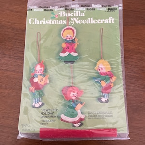 Vintage Bucilla Kit, 1970s Bucilla Jeweled Holiday Ornaments, Carolers Ornaments, NOS Felt Kit 3386, 1970s Christmas