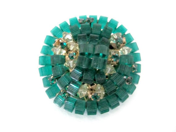 Vintage Green Brooch, 1960's Emerald Green Beaded… - image 2