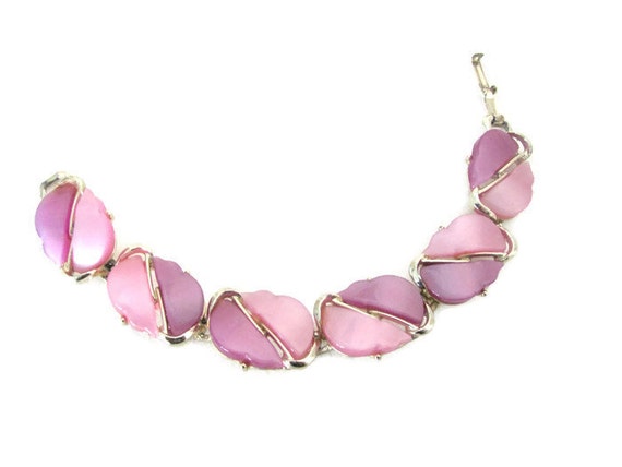 Vintage Purple, Lavender Bracelet, 1960's Purple T