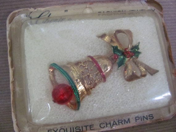 Vintage Christmas Brooch, 1960's Cherie Christmas… - image 2