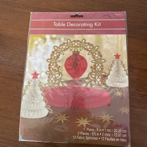 Vintage Christmas Centerpiece, Amscan Honeycomb Table Centerpiece, NOS Decoration, Christmas Decor
