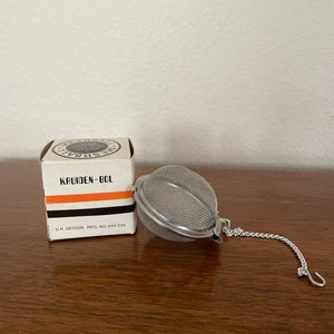Vintage Tea Infuser Ball, 1970&#39;s Kauiden Bol Meshball Stainless Steel Infuser Ball, Made In Hong Kong, 1970&#39;s Kitchen Decor