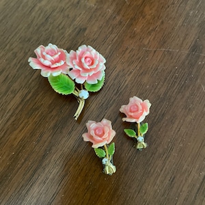 Vintage Pink Flower Brooch, Earrings Set, 1960&#39;s Plastic Flower Brooch, Pin Matching Clip On Earrings, 1960&#39;s Brooch, Earrings