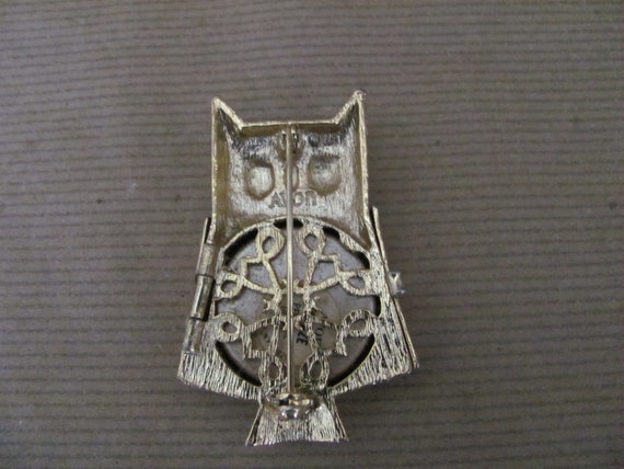 Vintage Owl Brooch, 1970's Avon Perfume Owl Brooc… - image 2