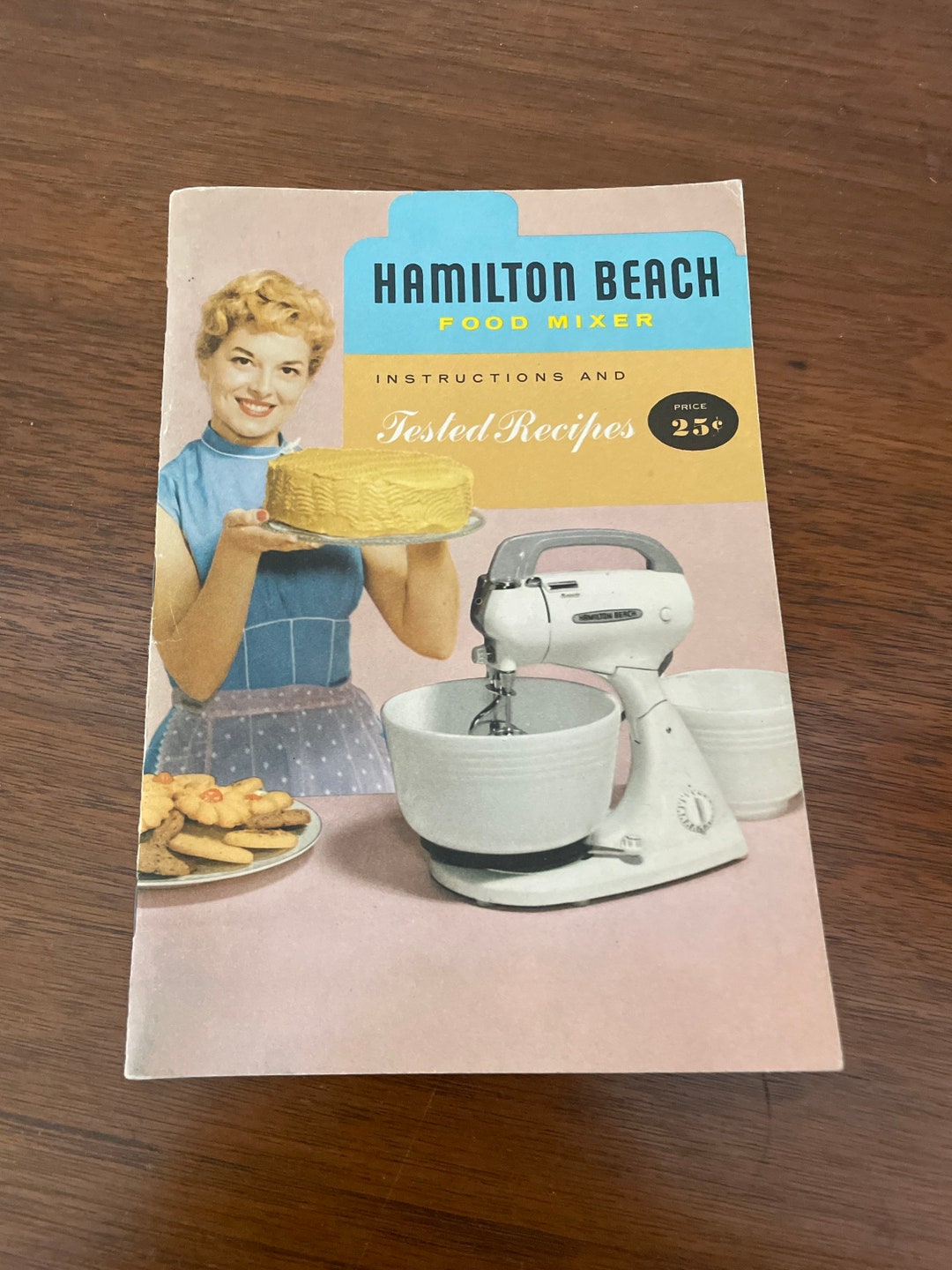 Vintage Kitchen Mixer Recipe Booklet, 1950's Hamilton Beach Food Mixer