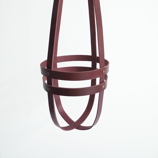 Hanging planter cognac leather, minimalist plant hanger, ceiling planter, vegetable tanned brown leather WITHOUT pot
